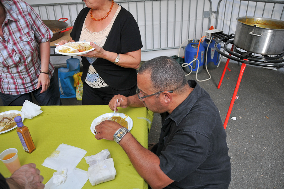 Maison de Quartier Champs Elysees Evry - Repas de Quartier en Musique 219.jpg